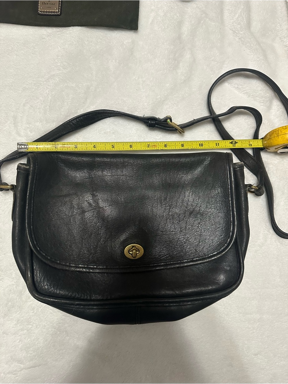 Coach Black Leather Turnlock Shoulder Crossbody
